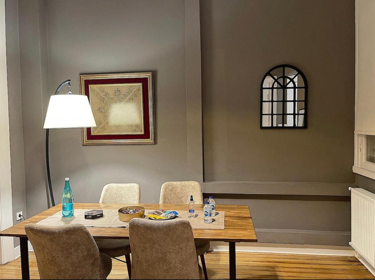 Renovated Art Deco Charm In The Heart Of Nisantasi Leilighet Istanbul Eksteriør bilde