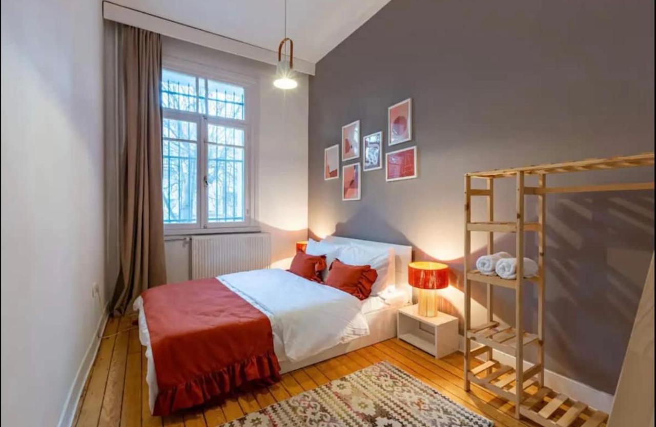 Renovated Art Deco Charm In The Heart Of Nisantasi Leilighet Istanbul Eksteriør bilde